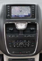 Lancia Voyager 2011 года